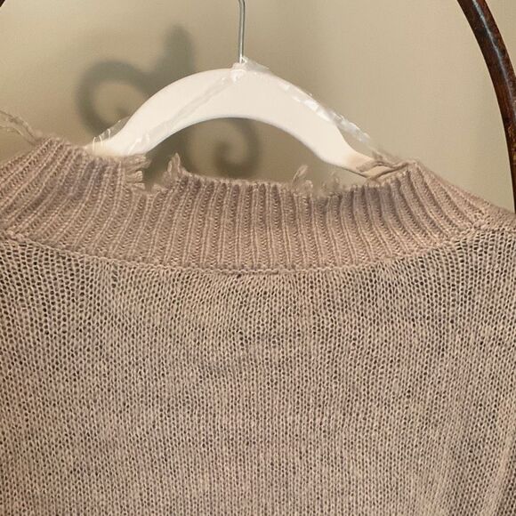 Buckle Deconstructed Sweater NWOT - Picture 5 of 6